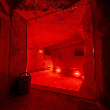 Tuerkan Cave Невшехир