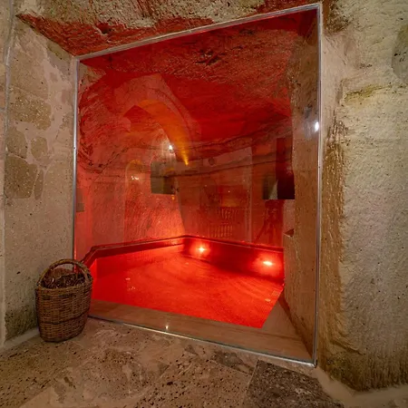 Tuerkan Cave *