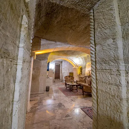 Tuerkan Cave Невшехир