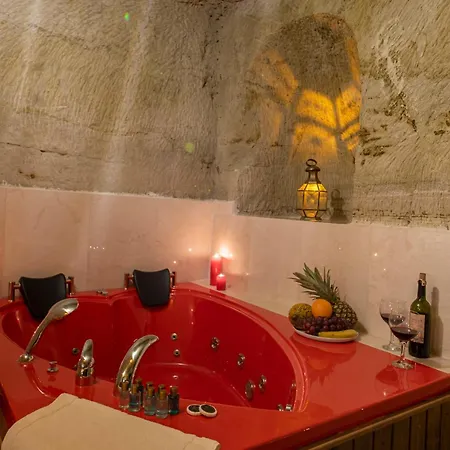 Отель Tuerkan Cave *