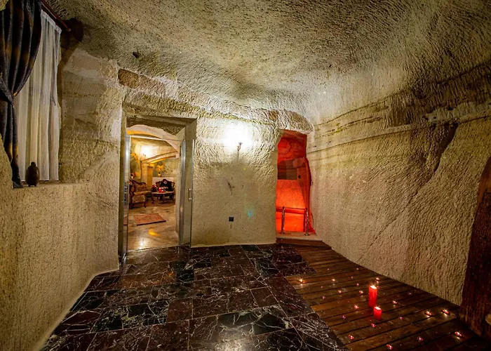 Tuerkan Cave * Nevşehir