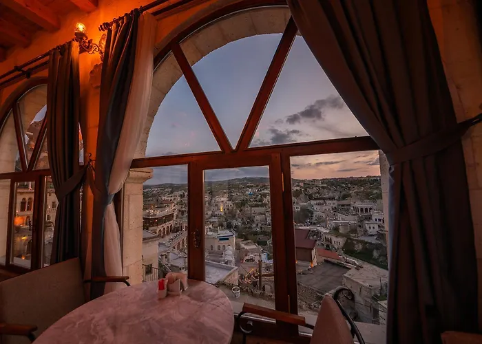 Tuerkan Cave * Nevşehir